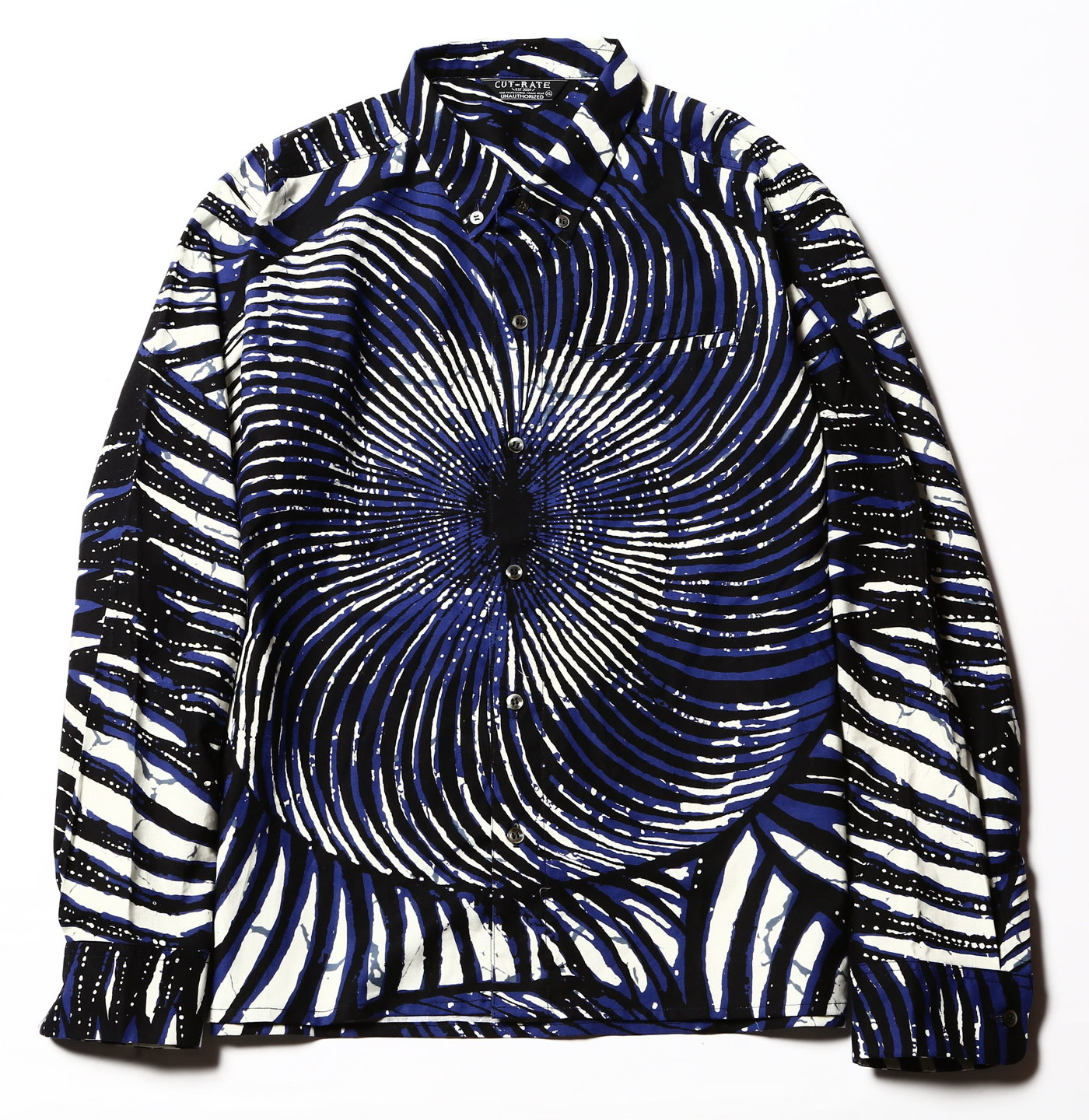 PATTERNED BUTTON DOWN SHIRT